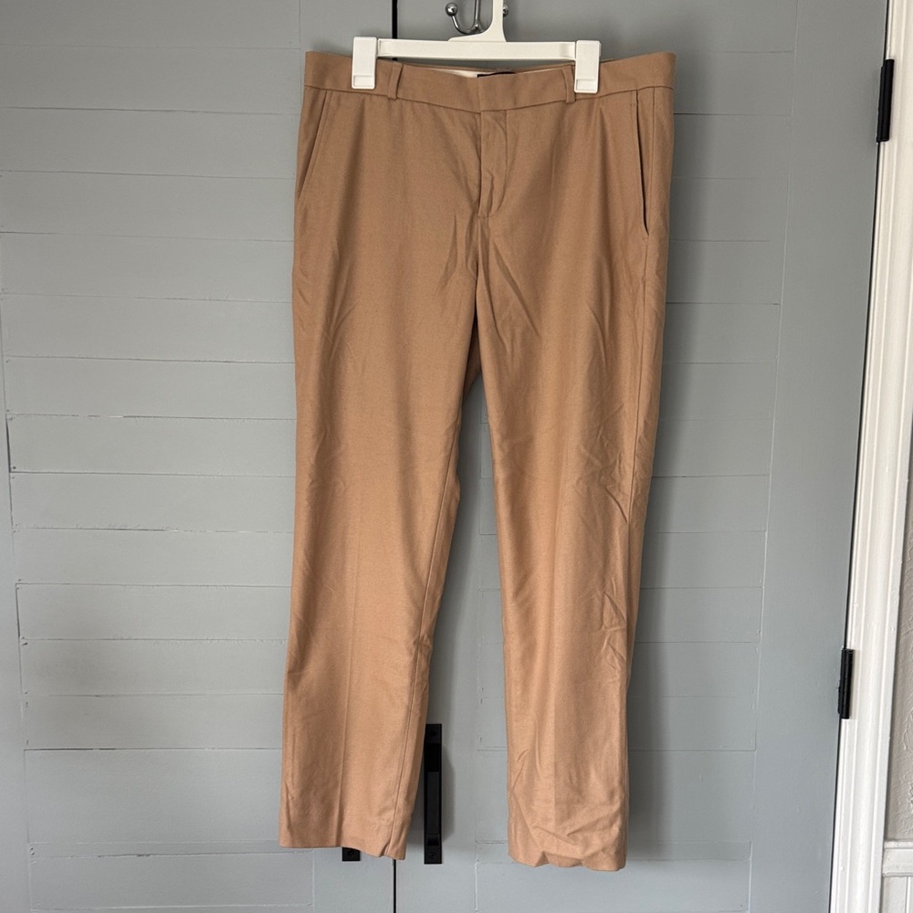 Banana Republic Women’s Khaki  Slacks
